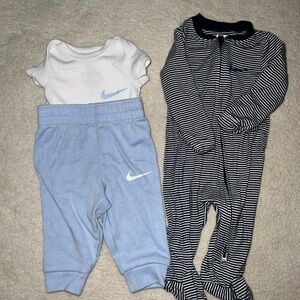 Nike Newborn Bundle Blue and White Footies One Piece
